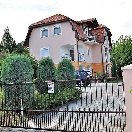 Katalin Apartmanhaz Zalakaros Eksteriør billede